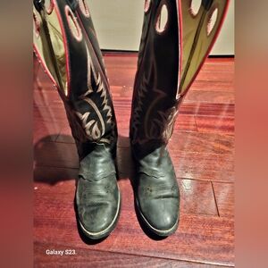 COPY - Mens 9D Laredo bucaroo boots